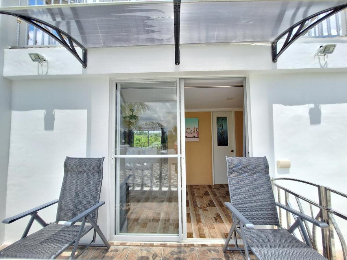 Joe'S Castle Bed and Breakfast Sagbayan Εξωτερικό φωτογραφία